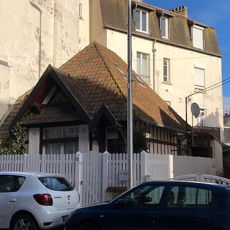 Charmante Maison Coeur De Ville La Gare Des Vacances Deauville Luaran gambar